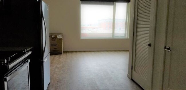 Building Photo - bedroom in Boston MA 02129