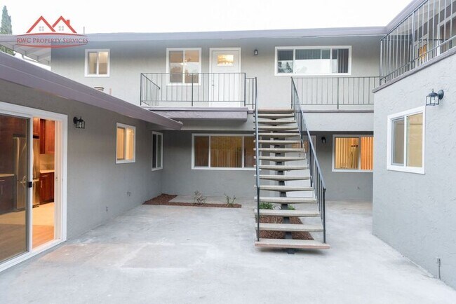 Photo - 928 Weldwood Ct Apartment