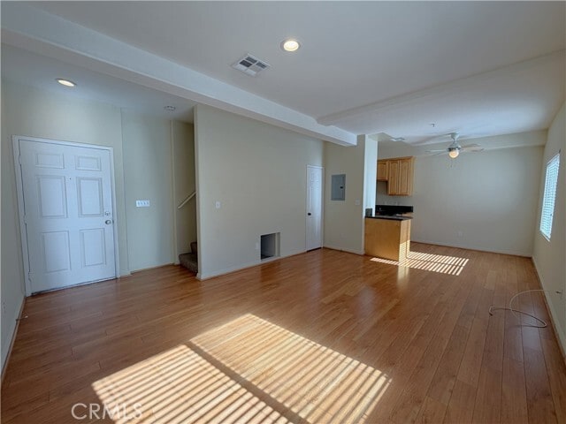 Foto del edificio - 2440 Purdue Ave