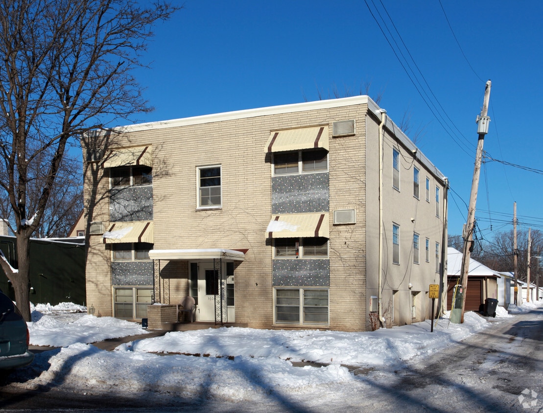 Primary Photo - 3606 E 34th St