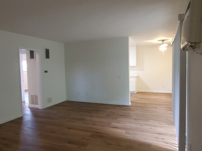 Foto del edificio - 706 Chestnut Ave