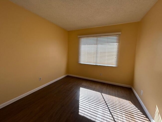Foto del edificio - 4204 S 47th St