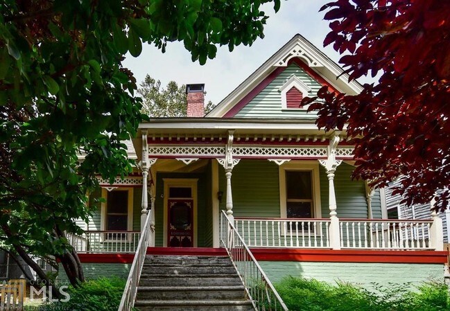 Building Photo - 483 Boulevard NE