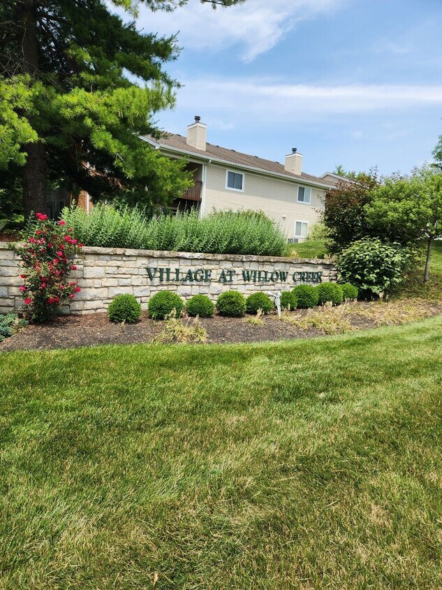 Primary Photo - Great 2 bed 2 bath condo In Centerville