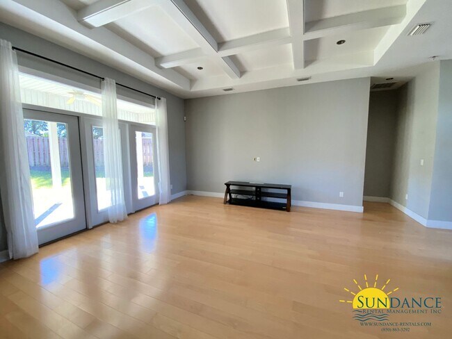 Foto del edificio - Gorgeous 3 Bedroom Home in Crestview