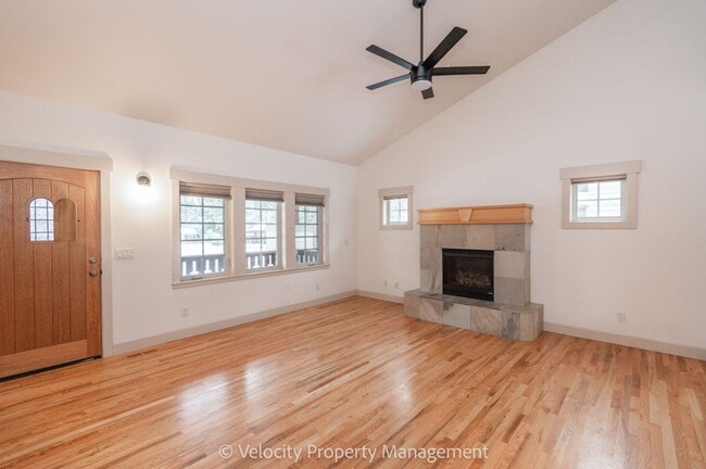 Building Photo - Charming Home in the heart of Northwest Cr...