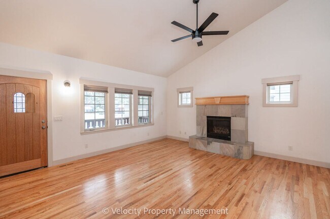 Foto del edificio - Charming Home in the heart of Northwest Crossing!