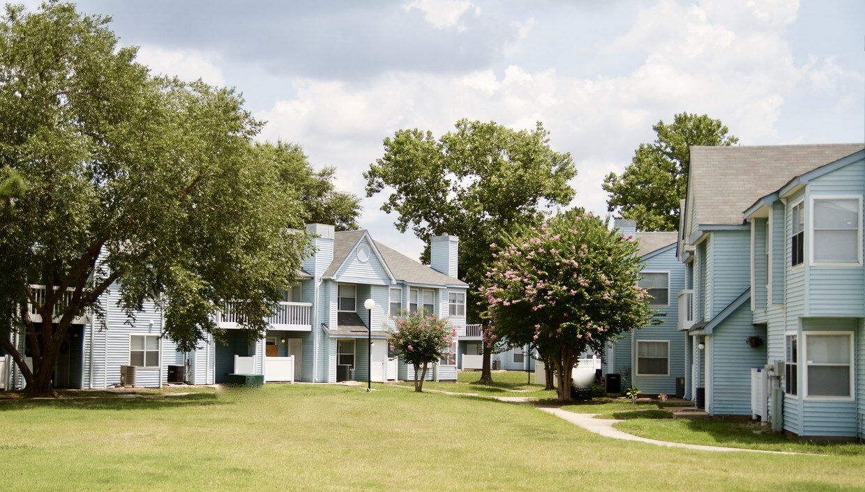 Royal Pointe Apartments Virginia Beach, VA