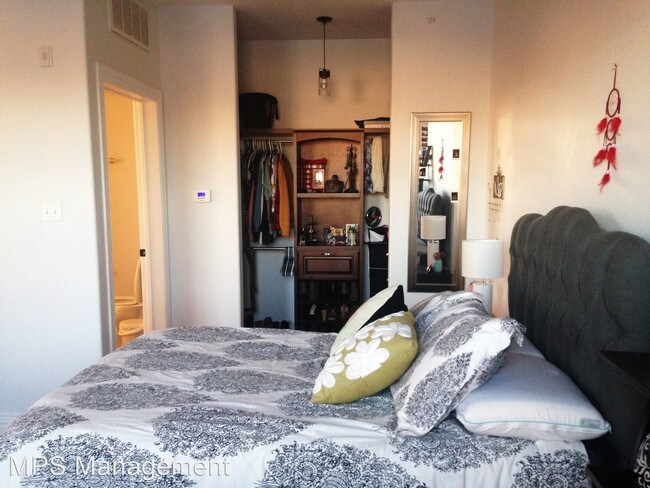 Foto del edificio - 2505 W Hickory St