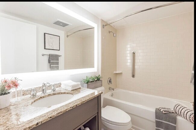 Bathroom - 1776 Benjamin Franklin Pky