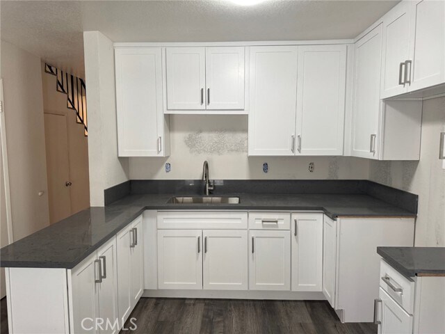 Foto del edificio - 418 N Cerritos Ave
