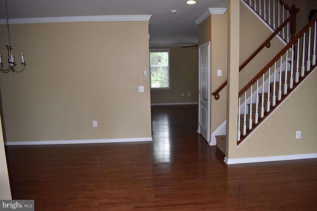Primary Photo - 15454 Gossoms Store Ct