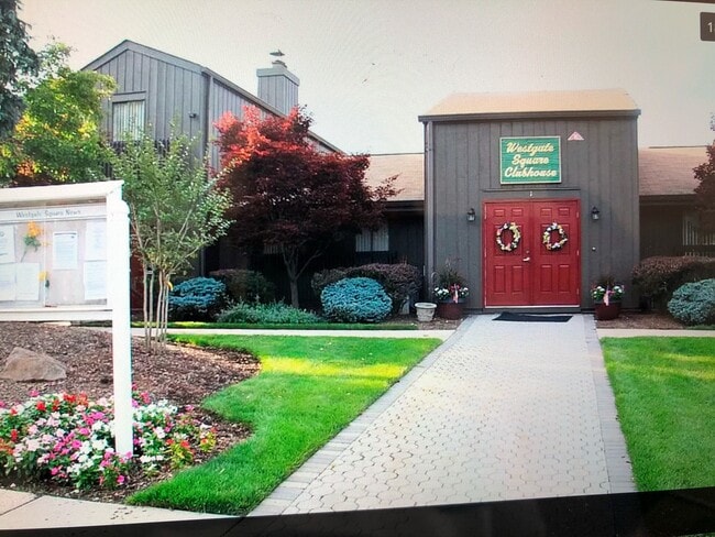 Building Photo - 260 Westgate Dr