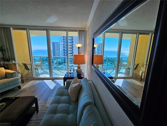 Foto del edificio - 2501 S Ocean Dr