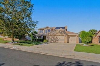 Building Photo - 40067 Villa Moura Dr