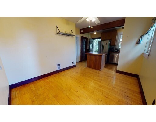 Foto del edificio - 271 Allston St