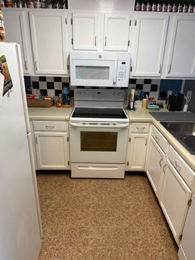 Foto del edificio - Crossland Downs Condo-1064 A Stonegate Drive