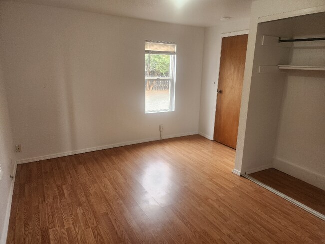 Foto del edificio - 1268 Sycamore St