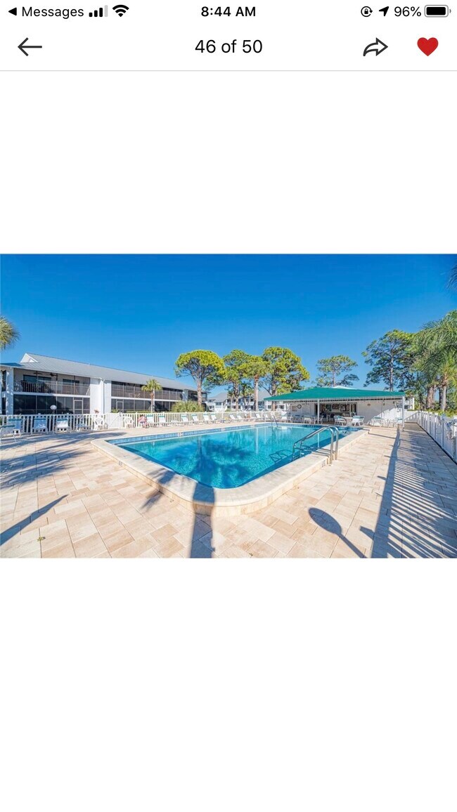 Foto del edificio - 6800 Placida Rd