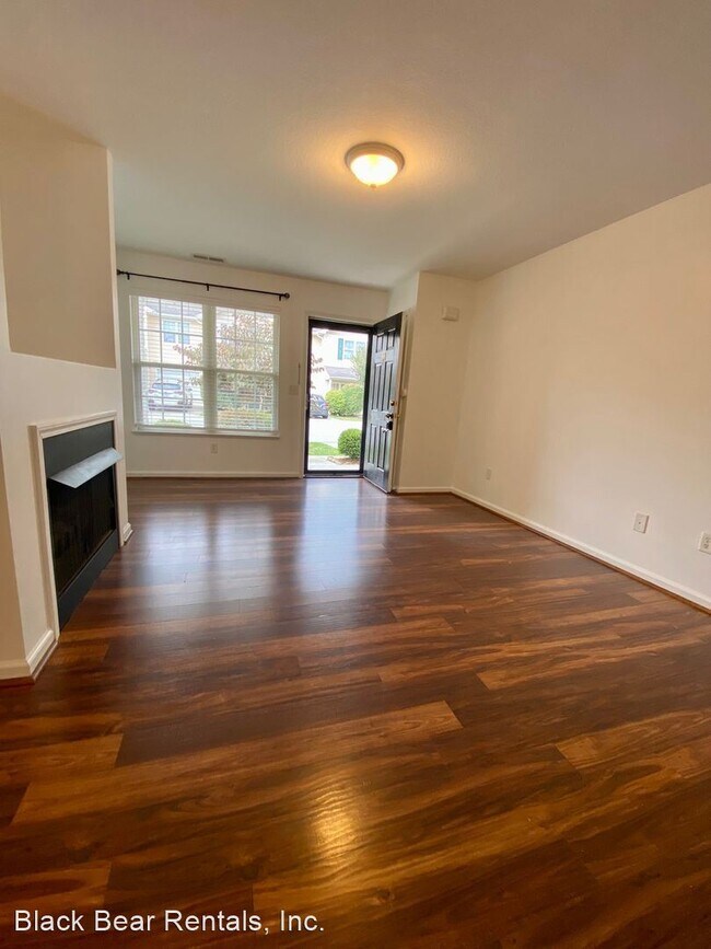 Building Photo - 3 br, 2.5 bath House - 90 Chesire Way