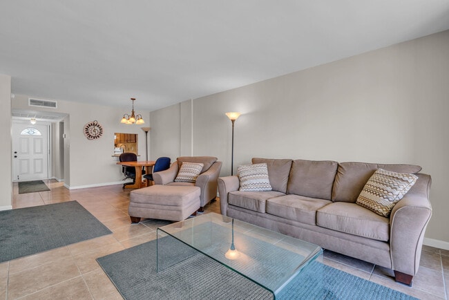 Foto del edificio - 4500 N Federal Hwy