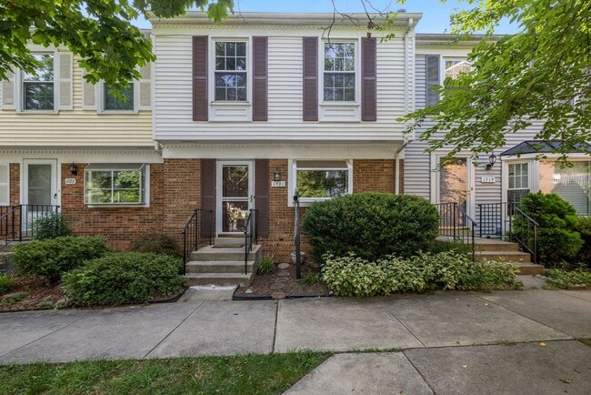 3 Bed 2.5 Bath - Gaithersburg Townhouse - Finished Basement - 3 Bed 2.5 Bath - Gaithersburg Townhouse - Finished Basement