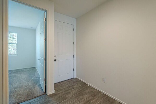 Foto del edificio - Bright & Stylish 3BR Home in La Estancia |...