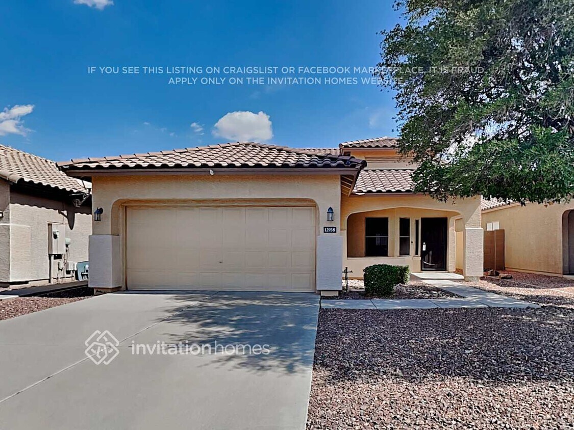 Foto principal - 12938 W Clarendon Ave