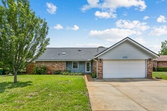 Building Photo - 470 Brian Cir