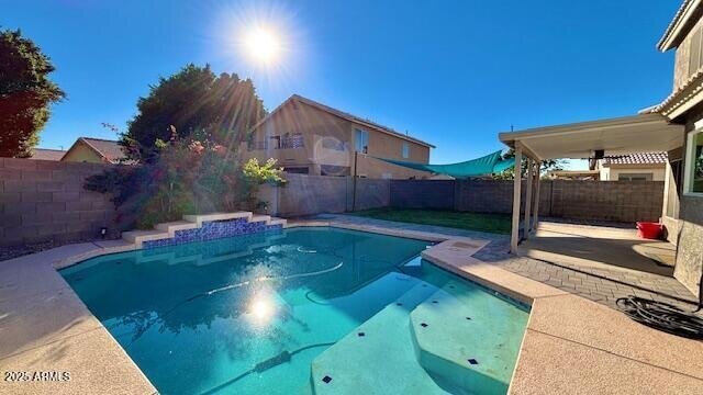 Foto principal - 7407 E Medina Ave