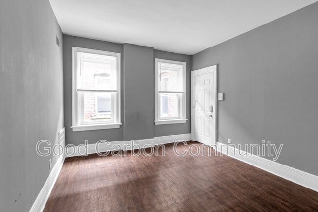 Building Photo - 1073 Grant St