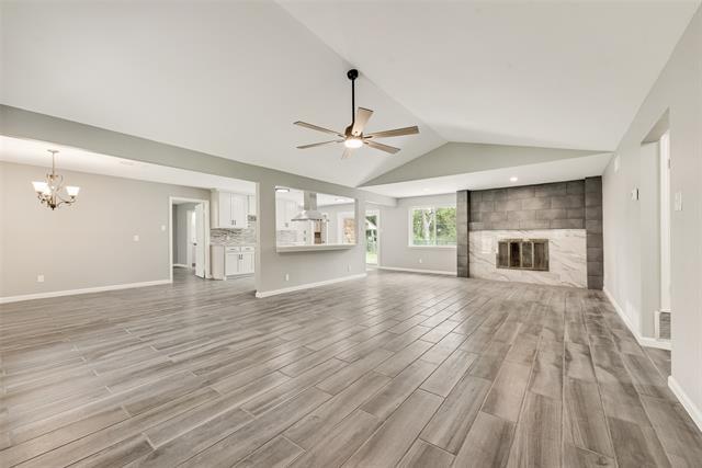 Foto del edificio - 1230 W Bear Creek Rd