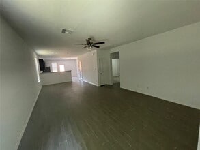 Building Photo - 25541 Northpark Palm Dr