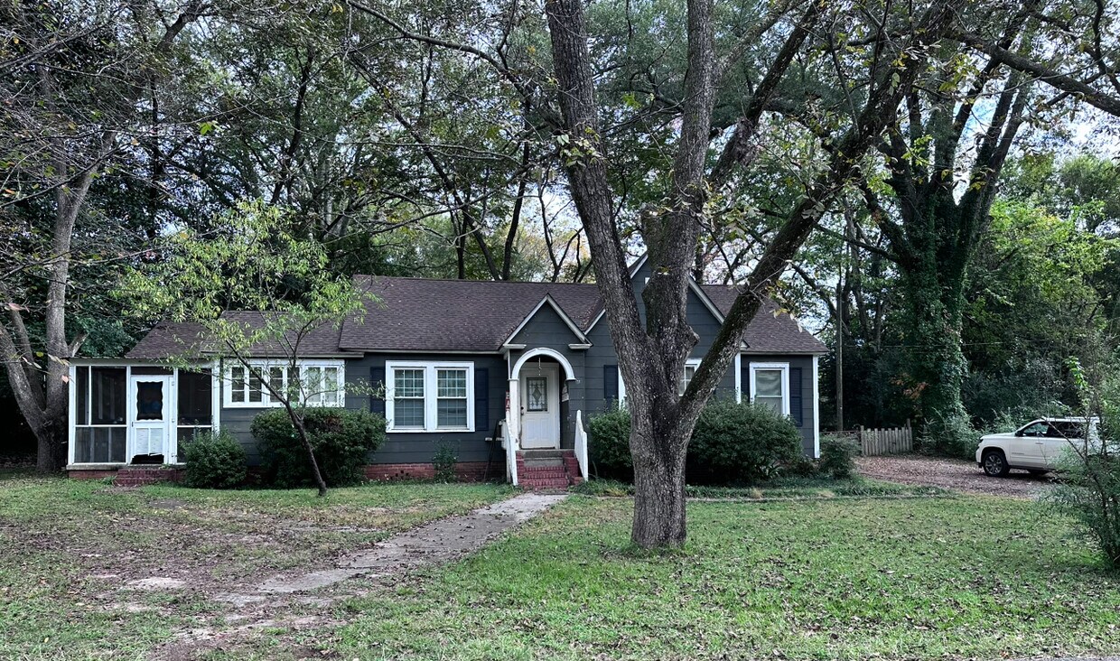 Primary Photo - 115 Childs St
