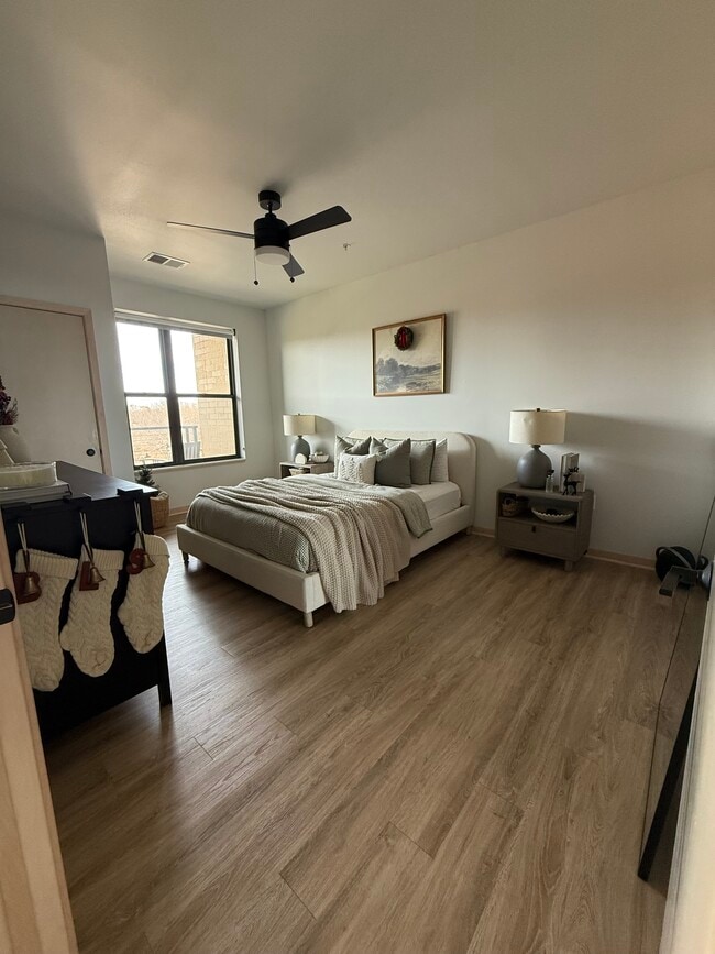 Foto del edificio - 6408 Bridge Rd