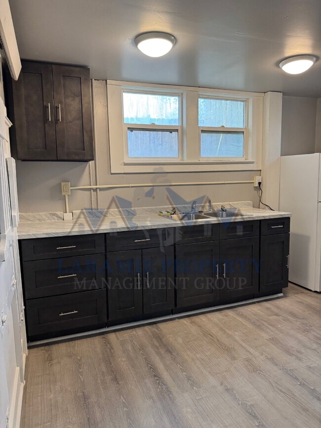 Building Photo - 1 Bed 1 Bath Apartment