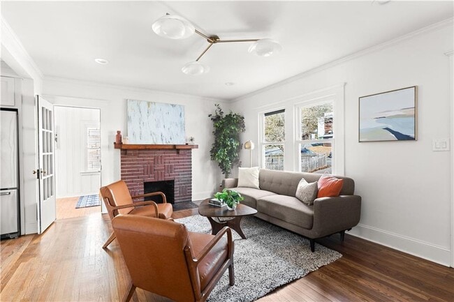 Foto del edificio - 845 Ormewood Terrace SE