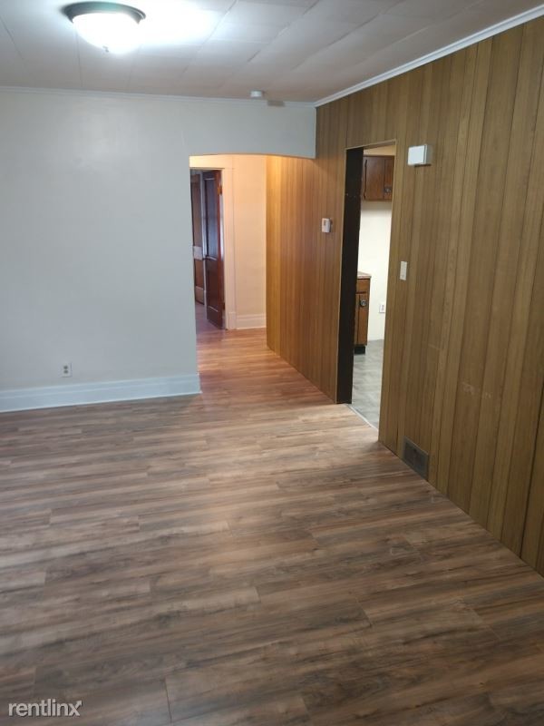 Building Photo - 164 Millicent Ave