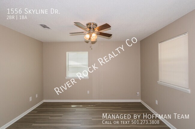 Building Photo - 1556 Skyline Dr