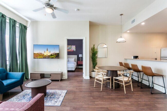 Foto del edificio - 925 Common St