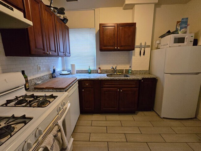 Foto del edificio - 867 N 29th St