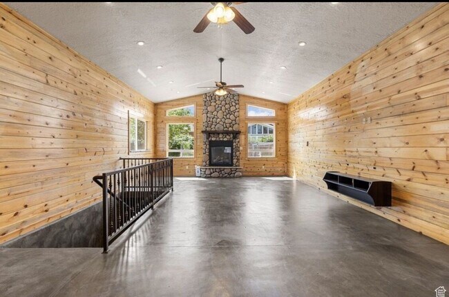 Foto del edificio - Single Family Home Close to SUU and Cedar High School