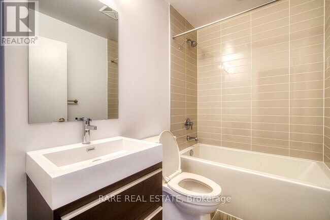 Photo du bâtiment - 181 Bedford Rd