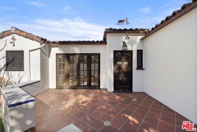 Building Photo - 2901 Angus St