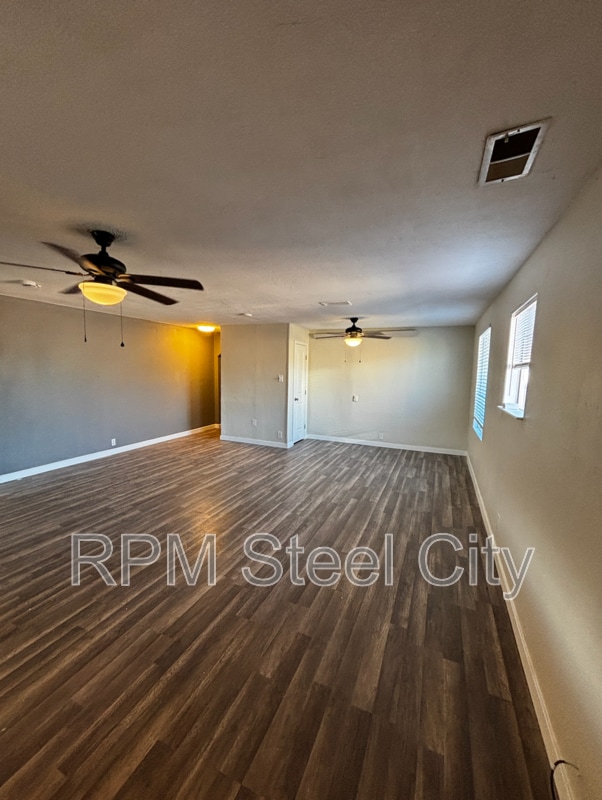 Foto del edificio - 2521 Emilia St