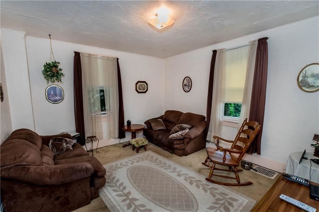 Living room - 168 Lenox St