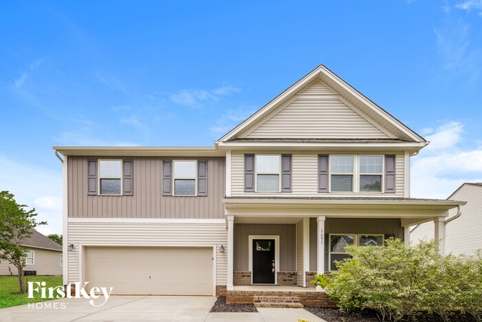 Primary Photo - 1691 Pinnacle Oaks Dr