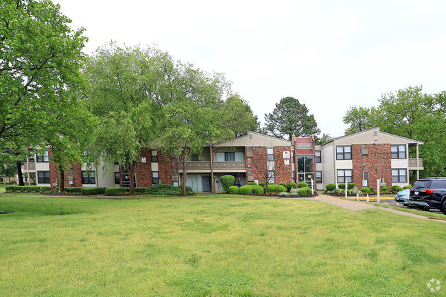 Building Photo - Langley Square Apartments