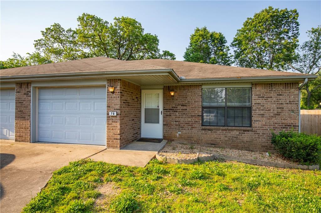 7 Jonquilla Way, Bentonville, AR 72712 Townhome Rentals in