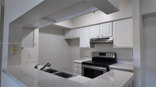 Foto del edificio - 11625 W Atlantic Blvd